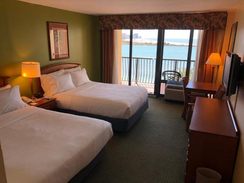 Holiday Inn & Suites Clearwater Beach, an IHG Hotel