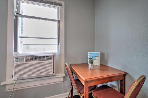 Bright Sawyer Apartment about 2 Mi to Lake Michigan! in Sawyer, USA