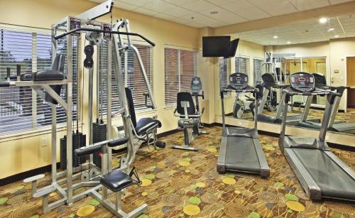 Holiday Inn Express Hotel & Suites Marshall by IHG in Marshall, USA