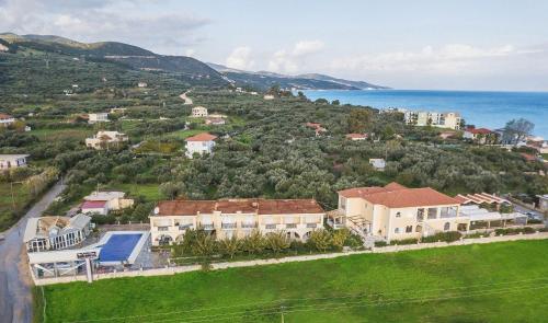 Aphrodite Studios & Suites - image 10