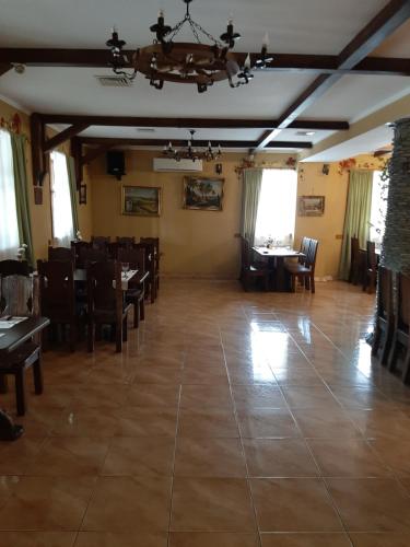 Stara Vezha Hotel - image 3
