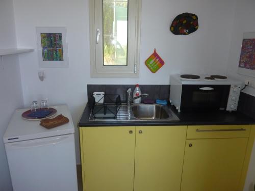 Entire independent maisonette near Heraklion Pottery Classes in Gorgolaini