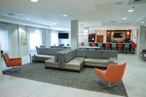ทัศนียภาพภายนอกโรงแรม, Holiday Inn & Suites Raleigh-Cary (I-40 @Walnut St) By IHG in แครี (NC)