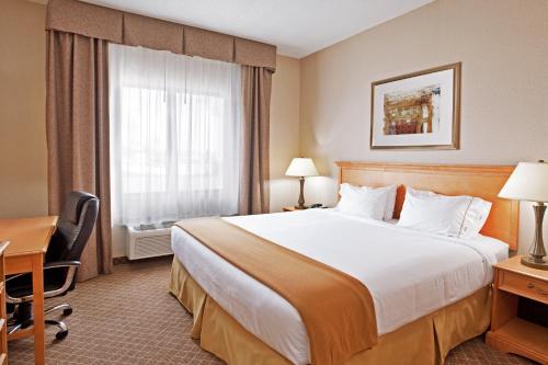 Holiday Inn Express Hotel & Suites Chesterfield - Selfridge Area an IHG Hotel - image 5
