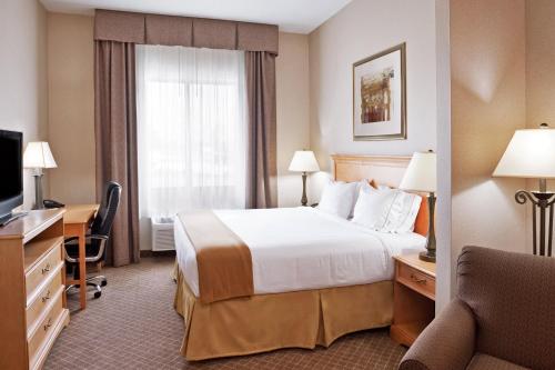 Holiday Inn Express Hotel & Suites Chesterfield - Selfridge Area, an IHG Hotel