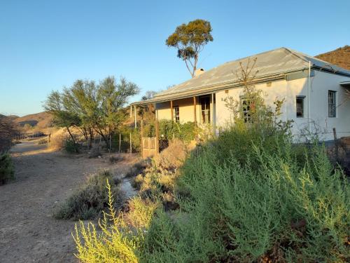 Wolverfontein Karoo Cottages Wolverfontein Karoo Cottages