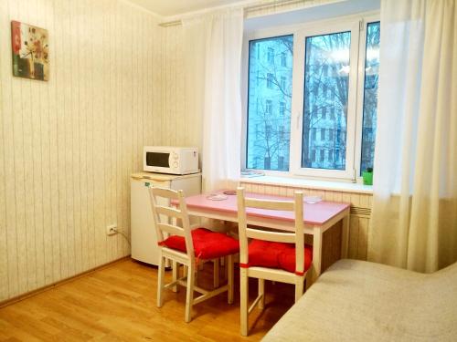 Bolsheokhtinsky 22 White Doors Большеохтинский 22 корпус 2 - image 4