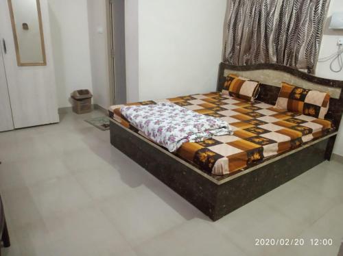 B&B Patna - Radha Deo Guest House - Bed and Breakfast Patna