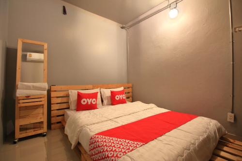 OYO 544 Sleep Sloth Hostel