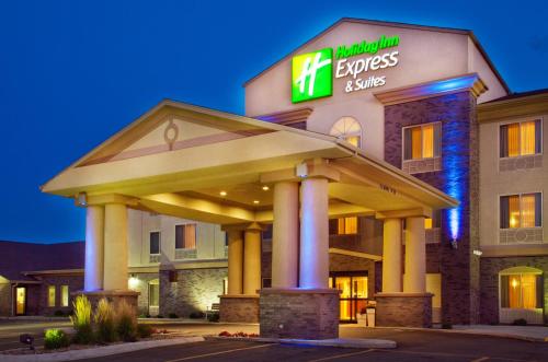 홀리데이 인 익스프레스 & 스위트 셸던 바이 IHG - 숙소 외관