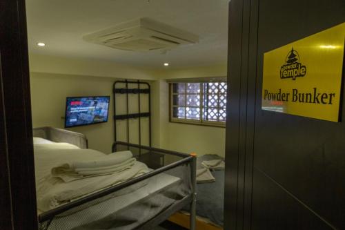 4 bunk beds