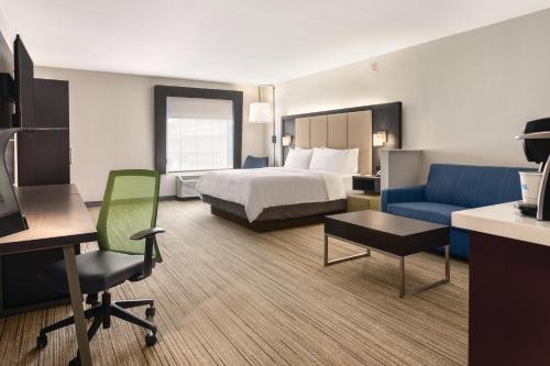 Holiday Inn Express Hotel & Suites Lawton-Fort Sill