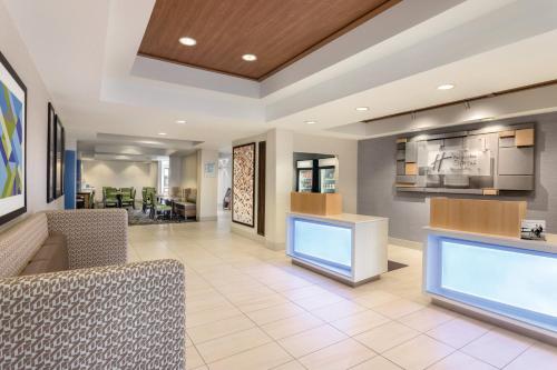 Holiday Inn Express Hotel & Suites Lawton-Fort Sill, an IHG Hotel