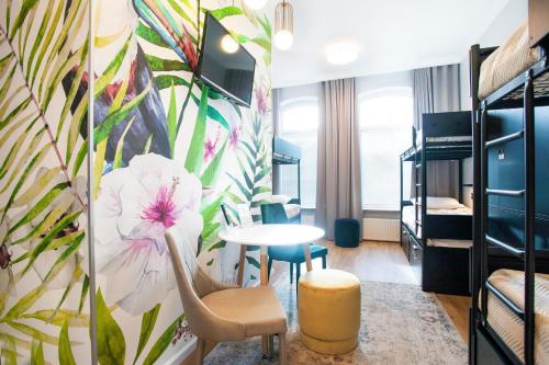 Forrest Apartments & Hostel - main image