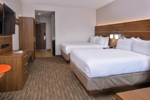 Holiday Inn Express & Suites - Siloam Springs, an IHG Hotel