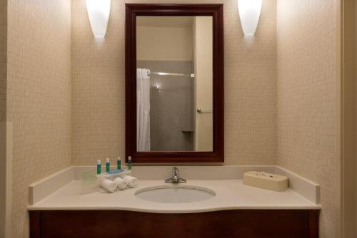 Holiday Inn Express Hotel & Suites Los Angeles Airport Hawthorne