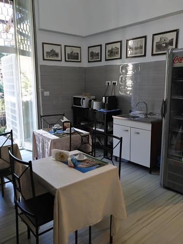 Tucci's Roma Guest House – Rome