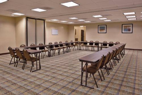 Holiday Inn Express & Suites Moultrie, an IHG Hotel