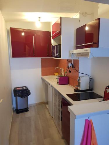 appartement renové , quartier historique du panier , centre-ville, Marseille (fotografie 4)