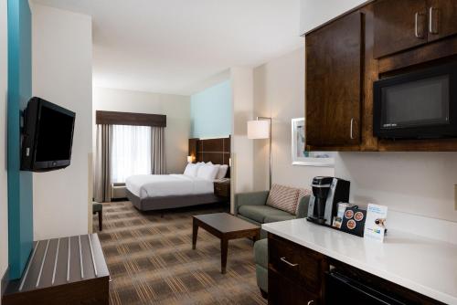 Holiday Inn Express Hotel & Suites Grenada By IHG