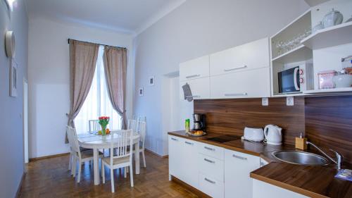 Michalska Apartment 5