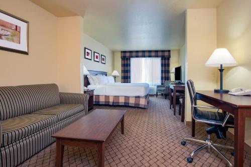 1 queen bed