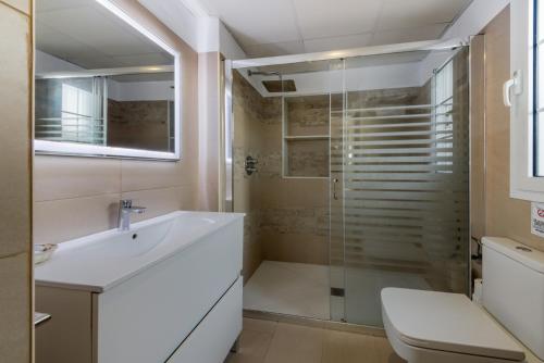 Villas Flamenco Beach Conil - image 10