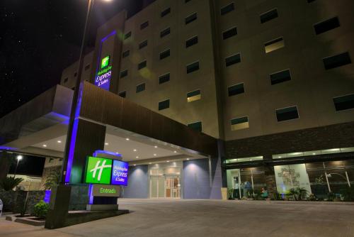 홀리데이 인 익스프레스 & 스위트 멕시칼리 바이 IHG - 숙소 외관