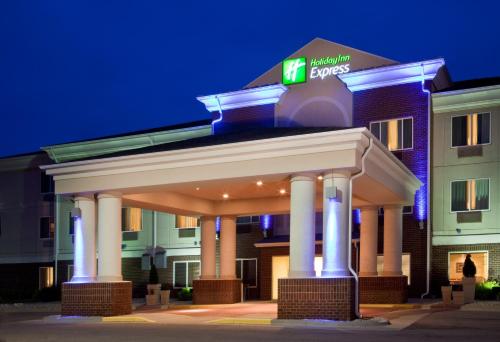 Holiday Inn Express Hotel & Suites Vermillion