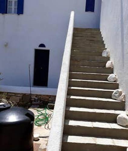 ระเบียง/ชานเรือน, Village house in Paros in ดริออส
