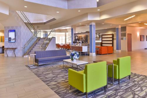 Holiday Inn Express Hotel & Suites Elk Grove Ctrl - Sacramento S By IHG - 숙소 외관