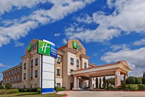 Holiday Inn Express & Suites Victoria, an IHG Hotel in Kenedy