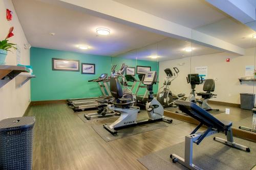 Holiday Inn Express Hotel & Suites Carlsbad Beach, an IHG Hotel in Carlsbad, USA