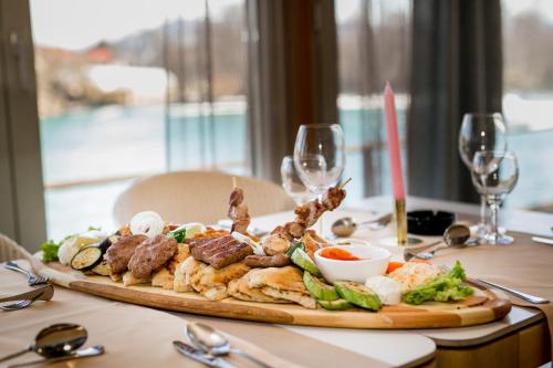 Hotel Opal Exclusive Bihać - image 4