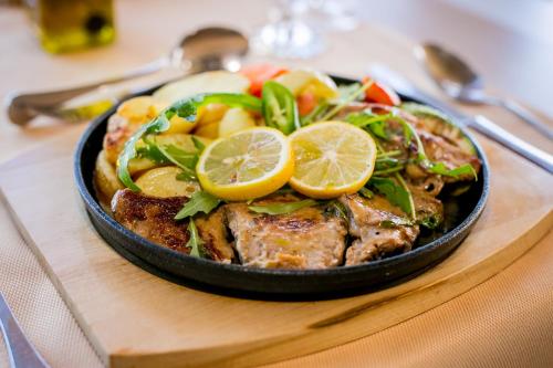 Hotel Opal Exclusive Bihać - image 5