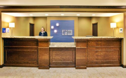 Holiday Inn Express Hotel & Suites - Dubuque West