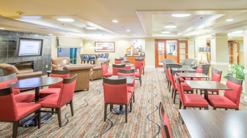 Holiday Inn Express Hotel & Suites Auburn, an IHG Hotel