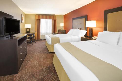 Muncie Place Hotel & Suites
