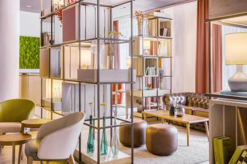 Vestíbulo, IntercityHotel Saarbruecken in Saarbrucken