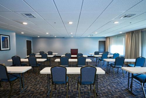 Holiday Inn Express & Suites Birmingham South - Pelham by IHG in Pelham, USA