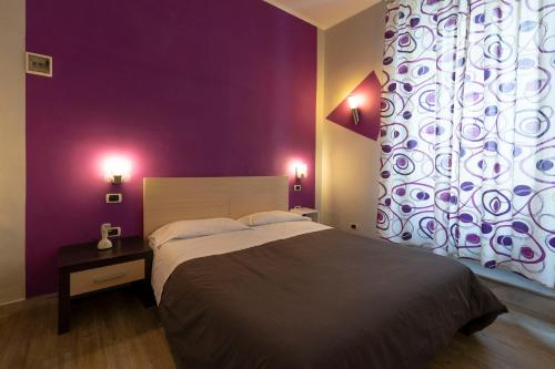 H Rooms boutique Hotel - main image