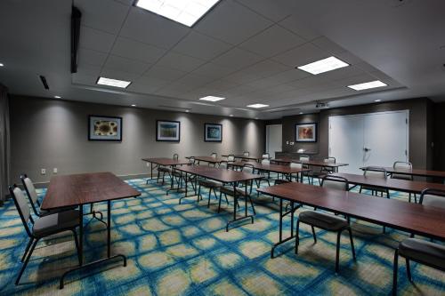 Holiday Inn Express & Suites Carlisle By IHG - 회의실/연회장