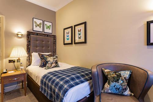 1 twin bed