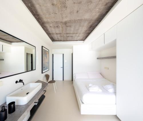 Caleta Homes - Casa Pirulo Sea View - image 11