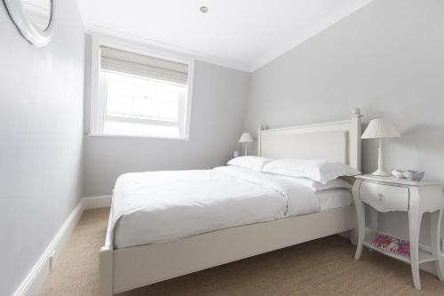 Cranley Place III by Onefinestay