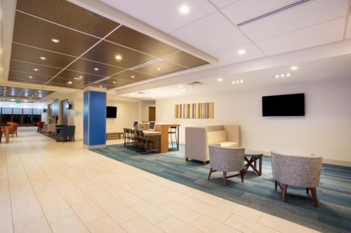 ทัศนียภาพภายนอกโรงแรม, Holiday Inn Express & Suites - Owings Mills-Baltimore Area By IHG in โอวิงส์ มิลส์ (MD)