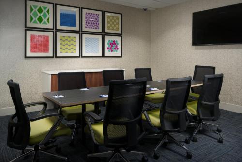 Holiday Inn Express Independence - Kansas City By IHG - 회의실/연회장