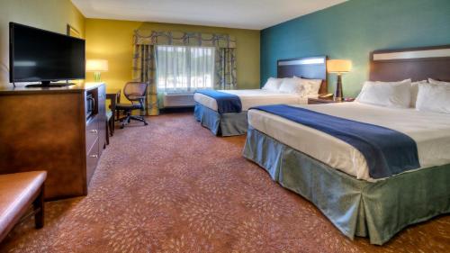 Holiday Inn Express & Suites Pittsburgh SW/Southpointe an IHG Hotel - image 2