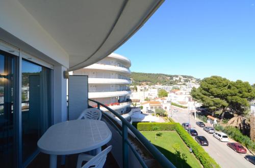  MEDES PARK I 4-5, Pension in LEstartit