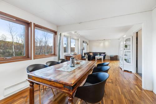 Goldin in คอโตเคโน